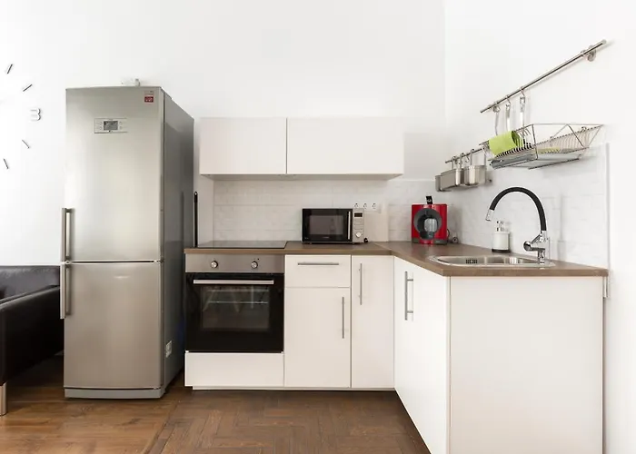 B17 Bajcsy Apartment